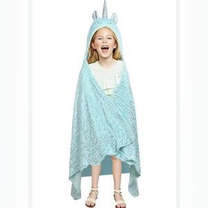 Hooded unicorn blanket / bathrobe / Cozy